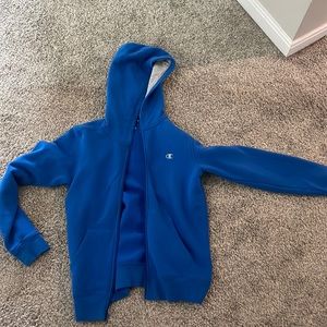 Large blue champion zip up hoodie, like new condition name brand